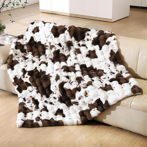 Fluffy Fuzzy Warm Throw Blanket for Couch