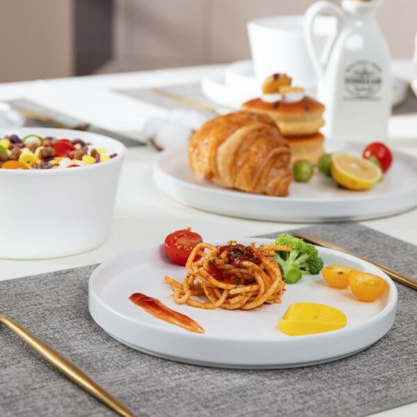 12-Piece Plates and Bowls Sets,Ceramic Dinnerware Sets for 4, Chip Resistant and Scratch Dish Set, Dining Dinner Porcelain Dishware, Microwave and Dishwasher Safe,White Matte